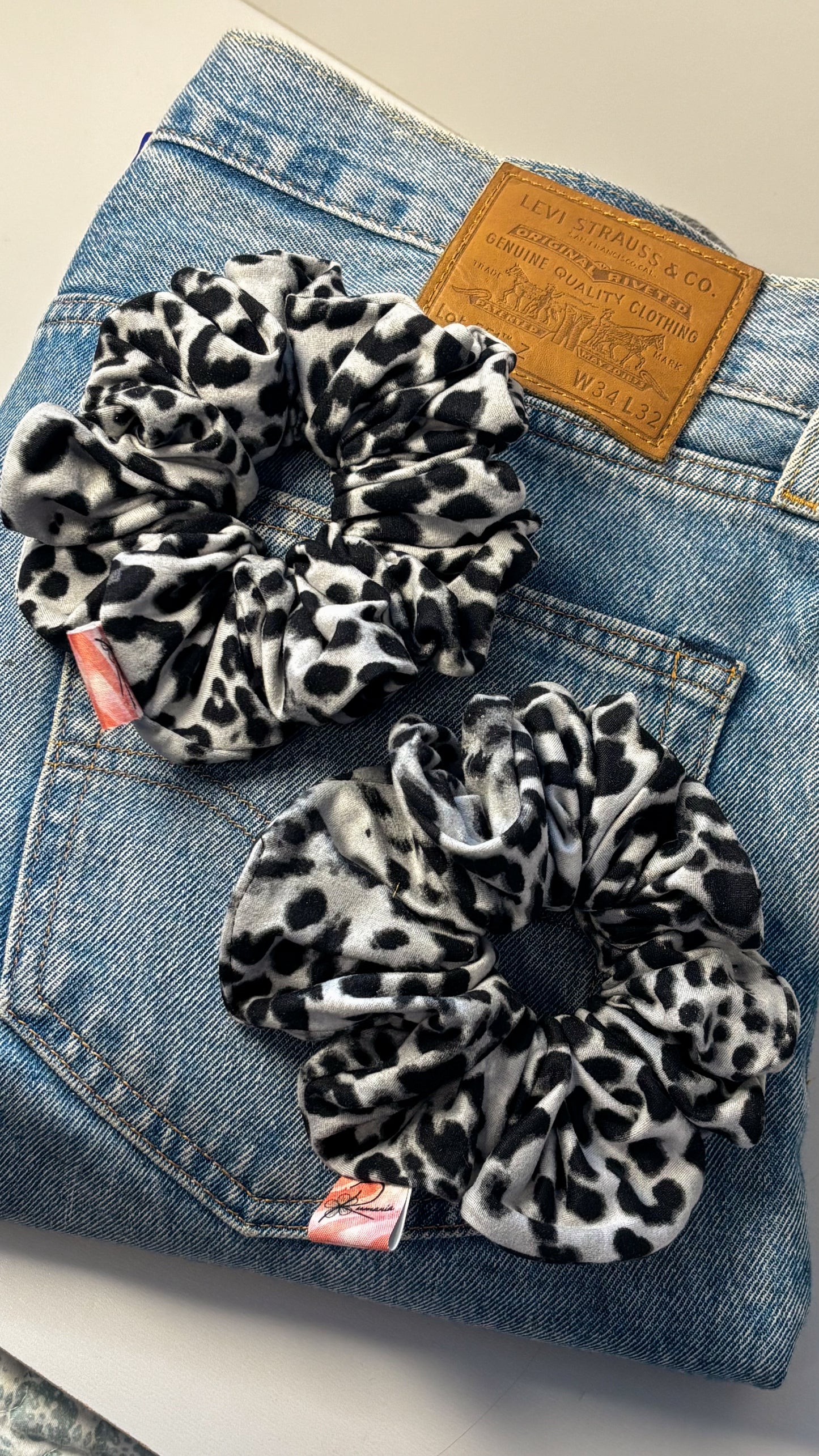 Scrunchie L Print Black